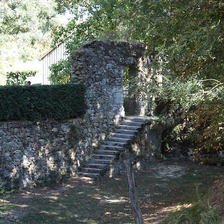 Bed and Breakfast Bocage Belle Histoire Moutiers-Sous-Chantemerle Exterior foto