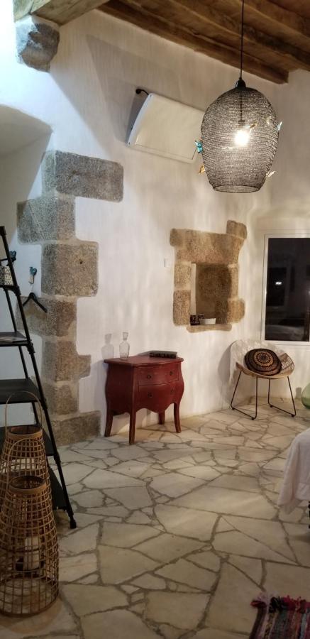 Bed and Breakfast Bocage Belle Histoire Moutiers-Sous-Chantemerle Exterior foto